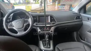 Hyundai Elantra 2017 Black