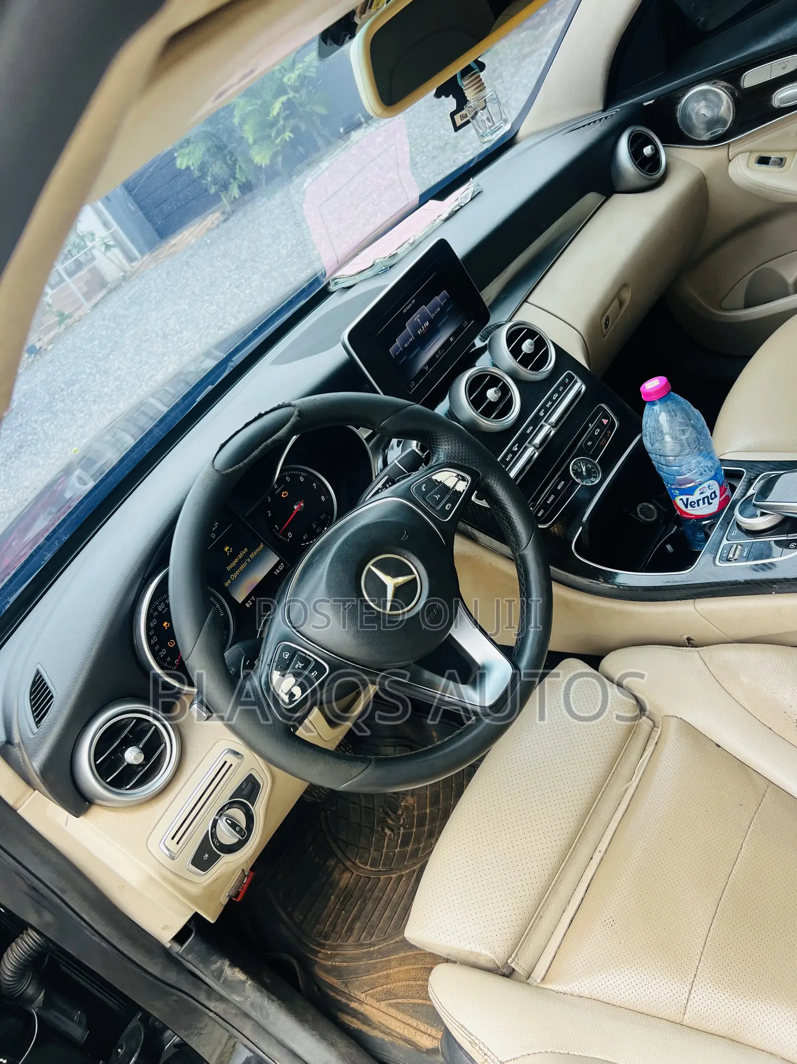 Mercedes-Benz C300 2016 Black
