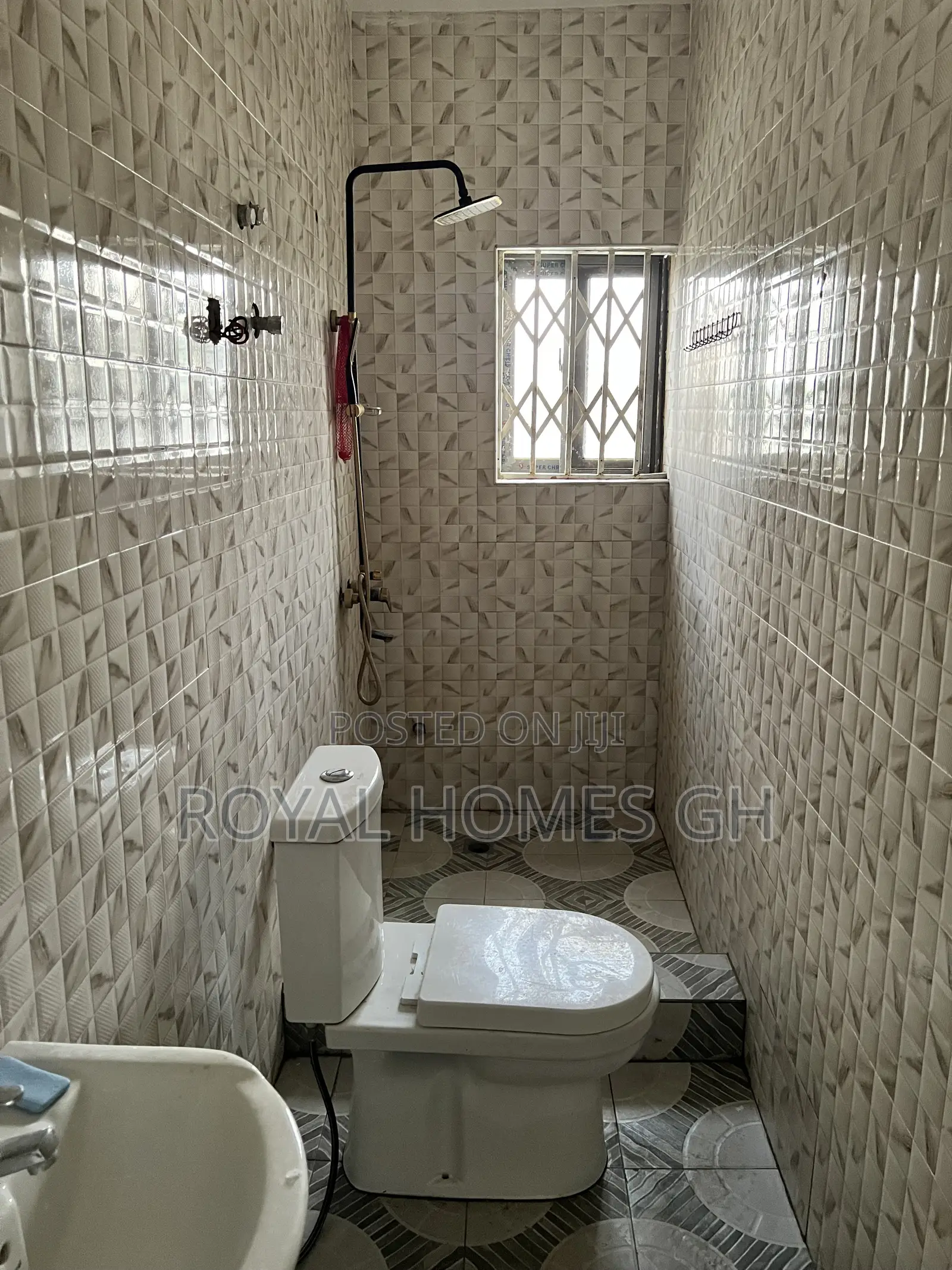 2bdrm Apartment in Royal Homes Gh, Kumasi Metropolitan for rent