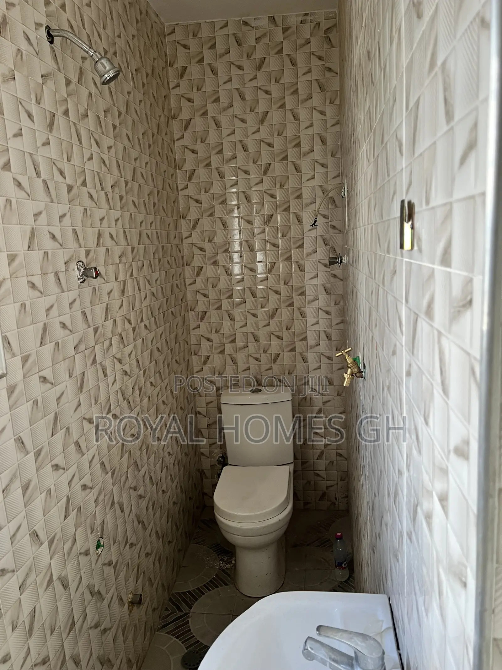 2bdrm Apartment in Royal Homes Gh, Kumasi Metropolitan for rent
