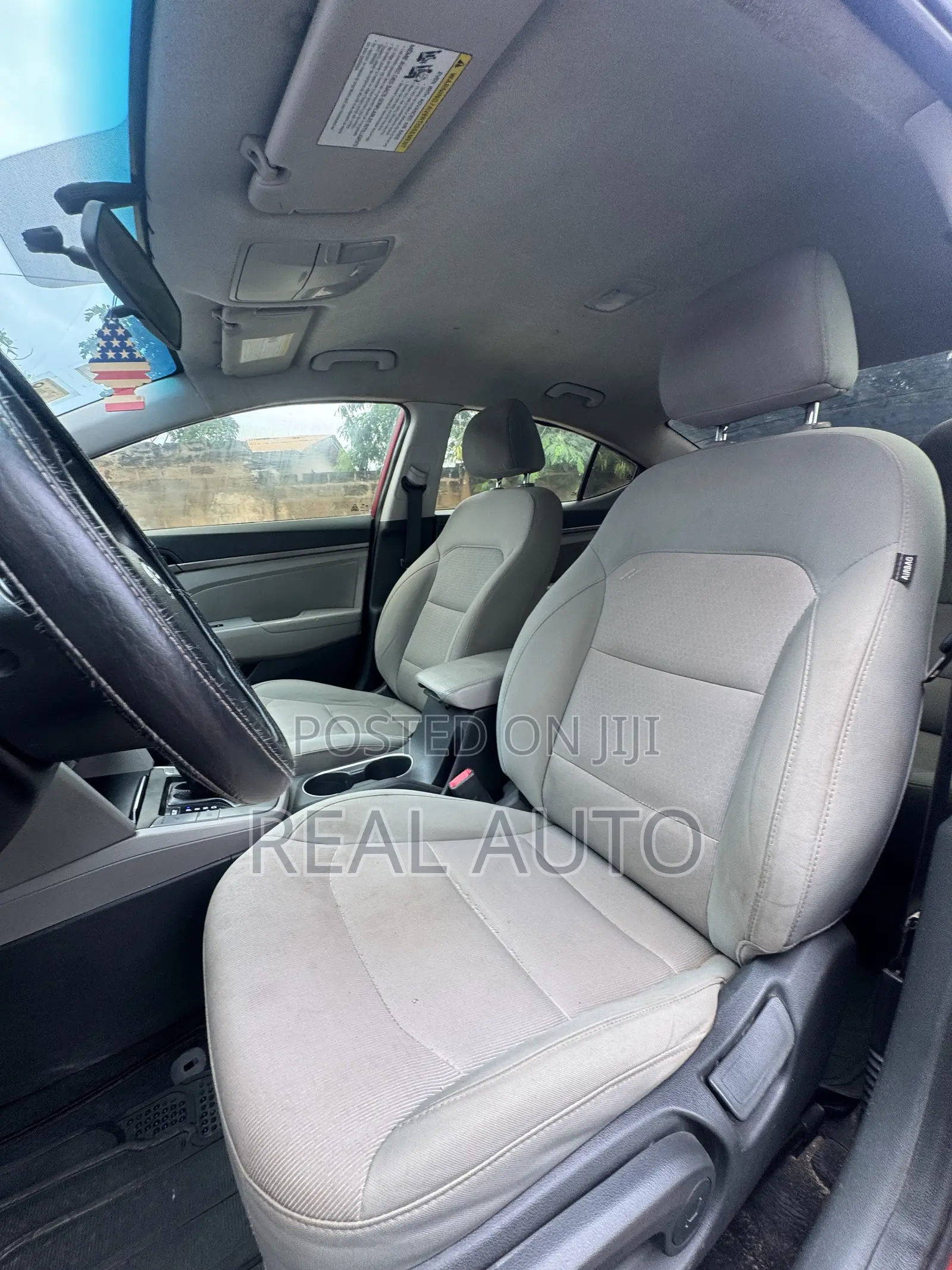 Hyundai Elantra ECO Sedan FWD (1.4L 4cyl 7A) 2017 Red