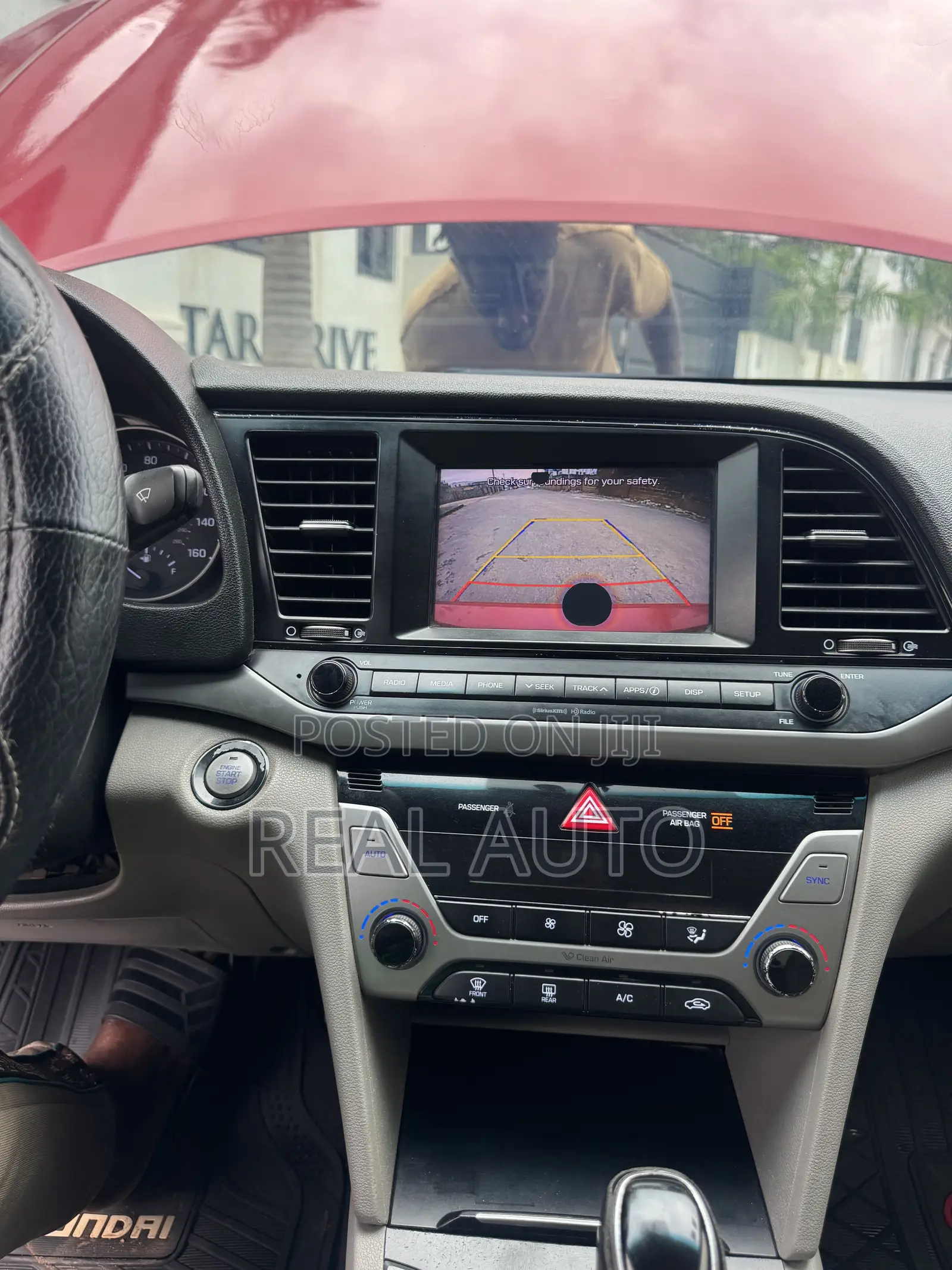 Hyundai Elantra ECO Sedan FWD (1.4L 4cyl 7A) 2017 Red