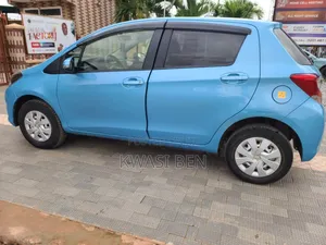 Toyota Vitz 2015 Blue