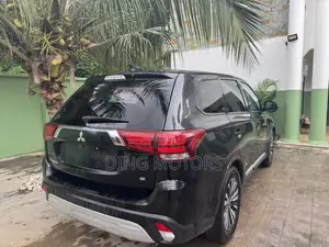 Mitsubishi Outlander SE S-AWC 2020 Black