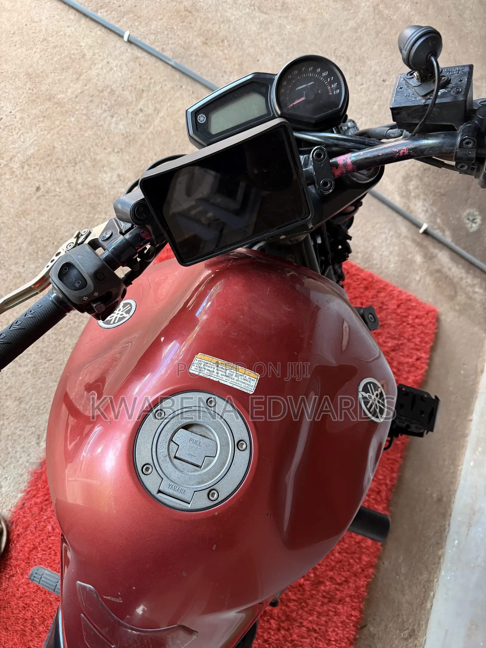 Yamaha FZ 2011 Red