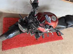 Yamaha FZ 2011 Red