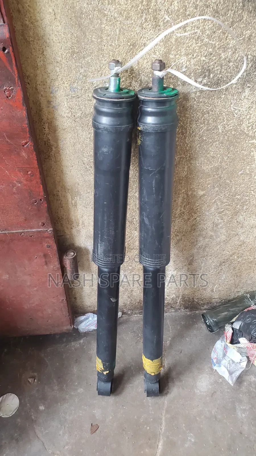 Toyota Voxy Back Shock Absorber