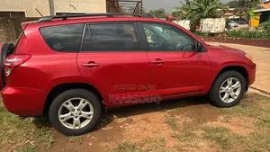 Toyota RAV4 2011 Red