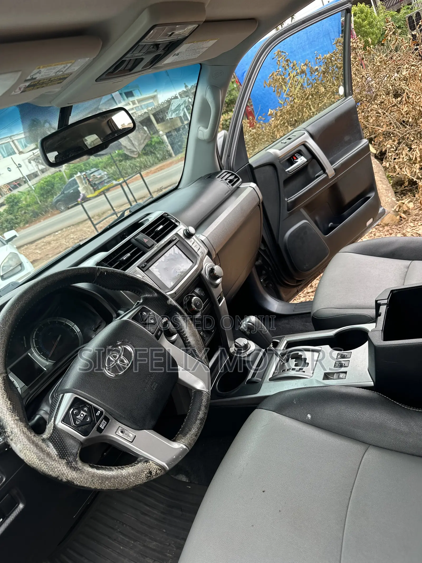 Toyota 4-Runner SR5 4dr 4x2 (4.0L 6cyl 5A) 2016 Gray