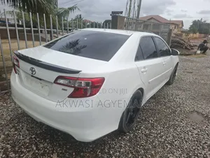 Toyota Camry 2013 White