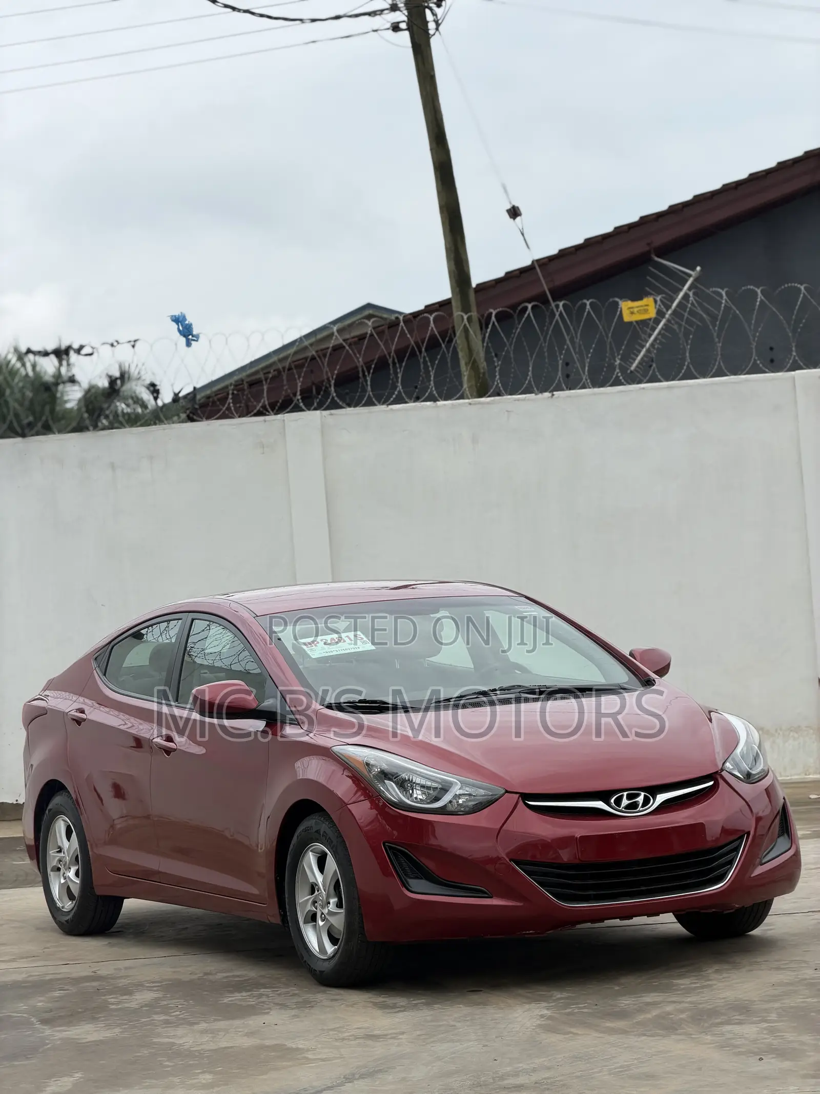 Hyundai Elantra 2015 Red