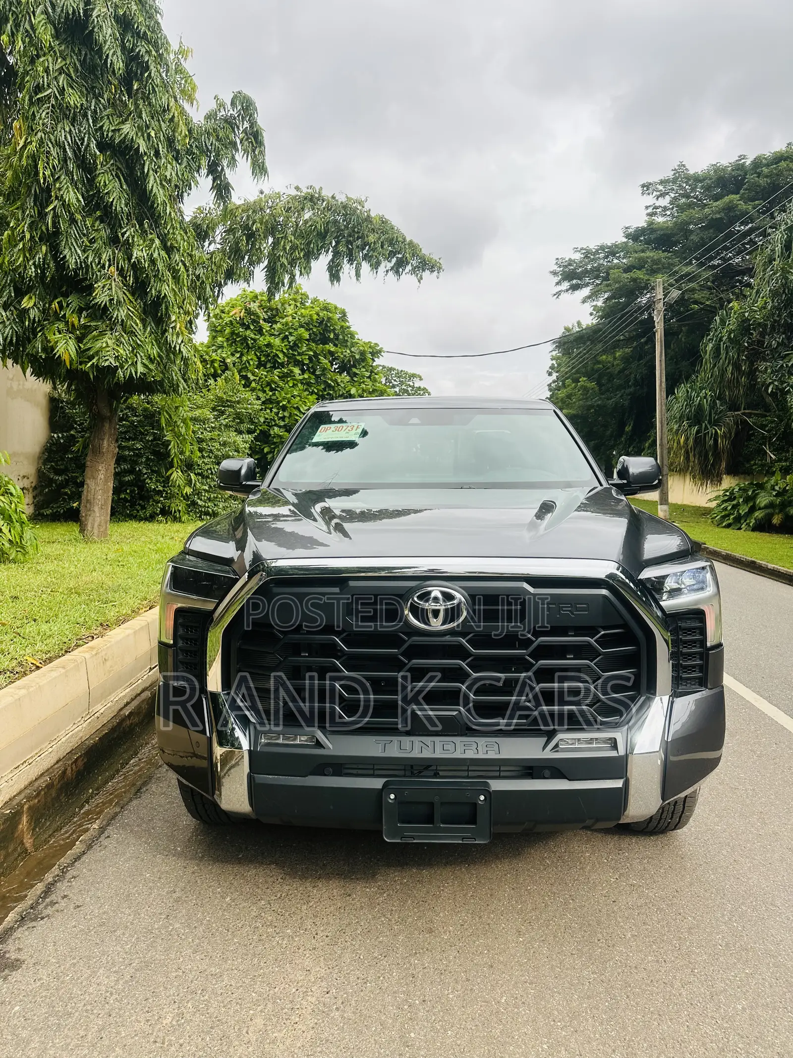 Toyota Tundra SR CrewMax 4WD SB 2025 Green