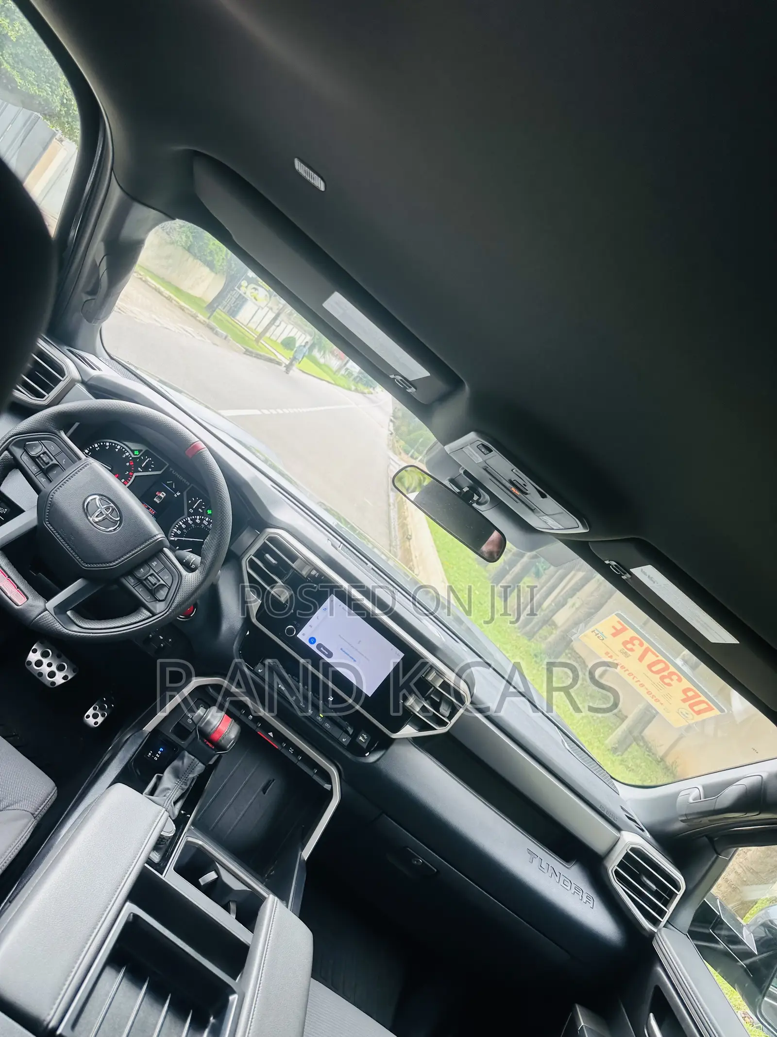 Toyota Tundra SR CrewMax 4WD SB 2025 Green
