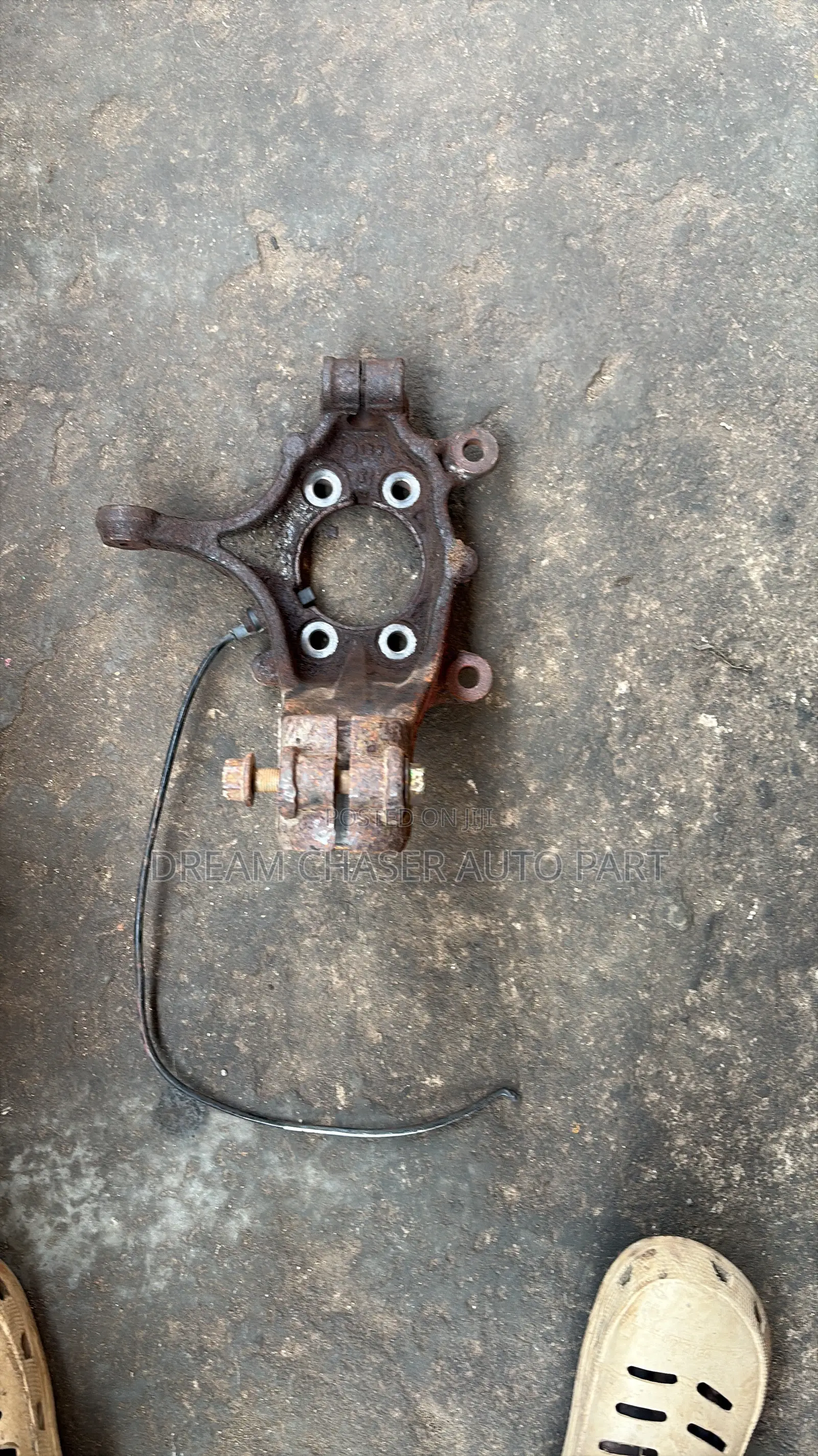Nissan Rouge 2013-18 4x4 Front Hub Original