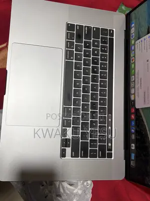 Laptop Apple MacBook Pro 2019 16GB Intel Core i9 SSD 1T