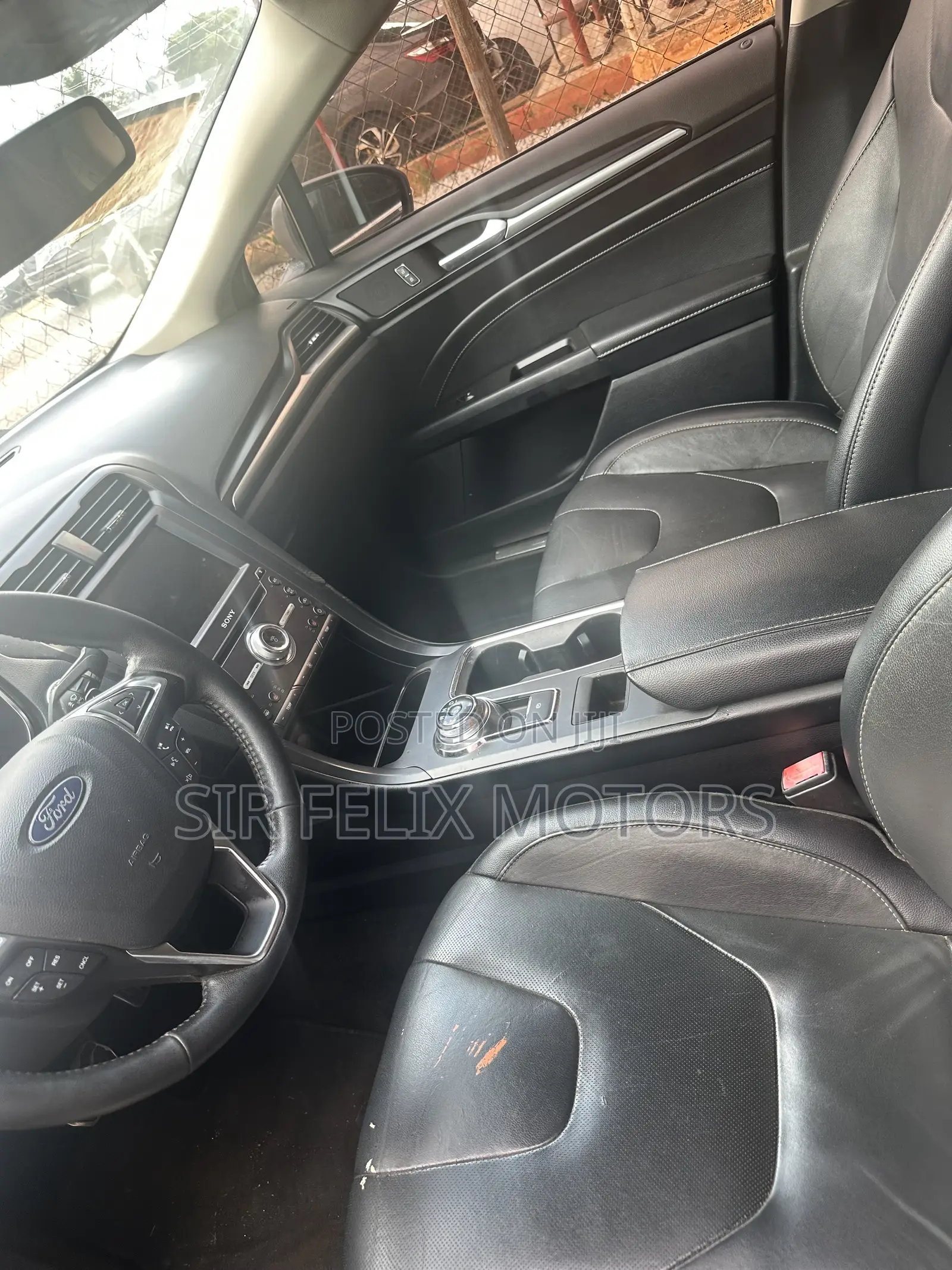 Ford Fusion Platinum AWD 2018 Blue
