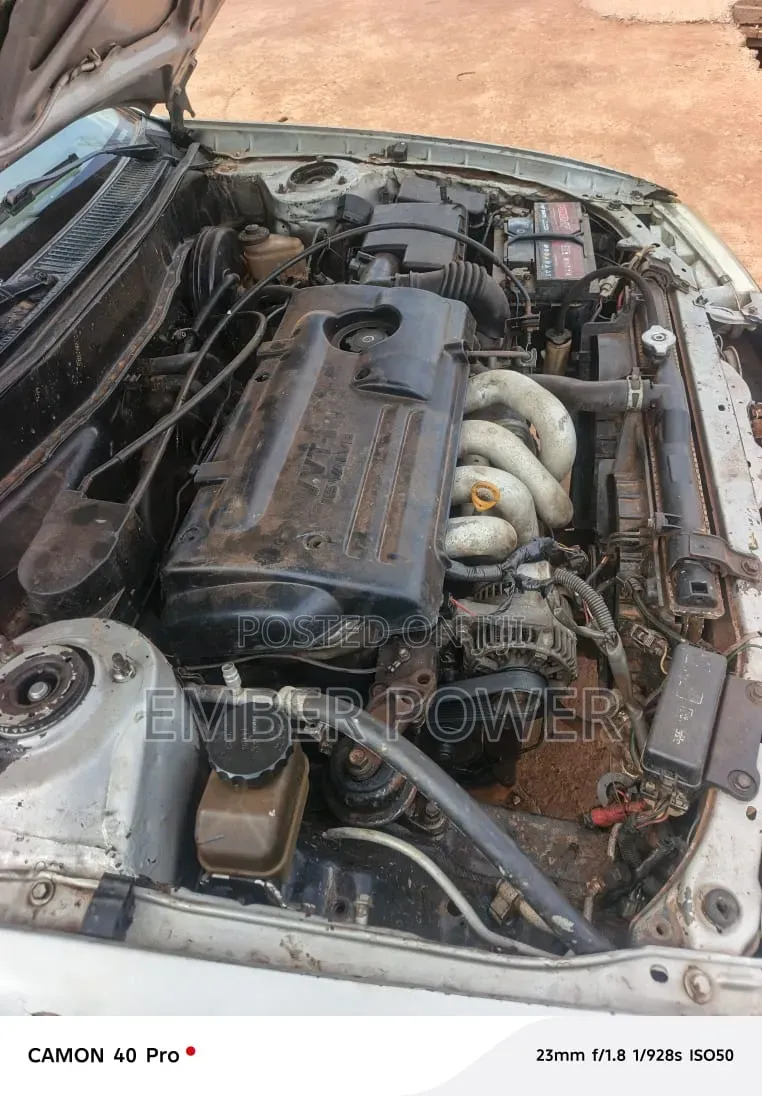 Toyota Corolla 2006 Silver