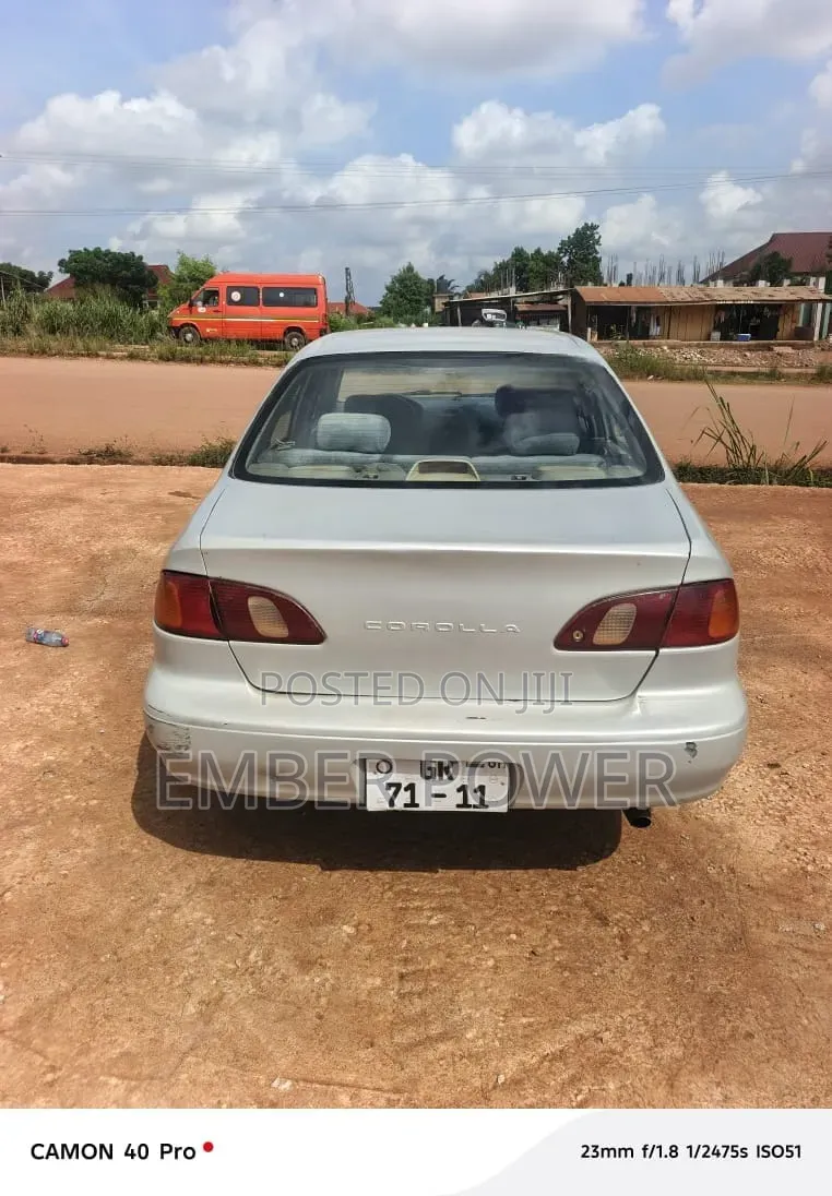 Toyota Corolla 2006 Silver