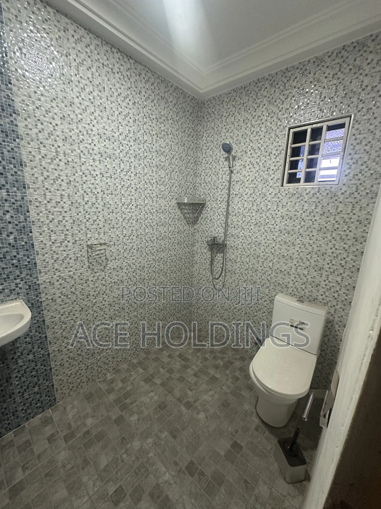 3bdrm House in Nmai Dzorn for rent