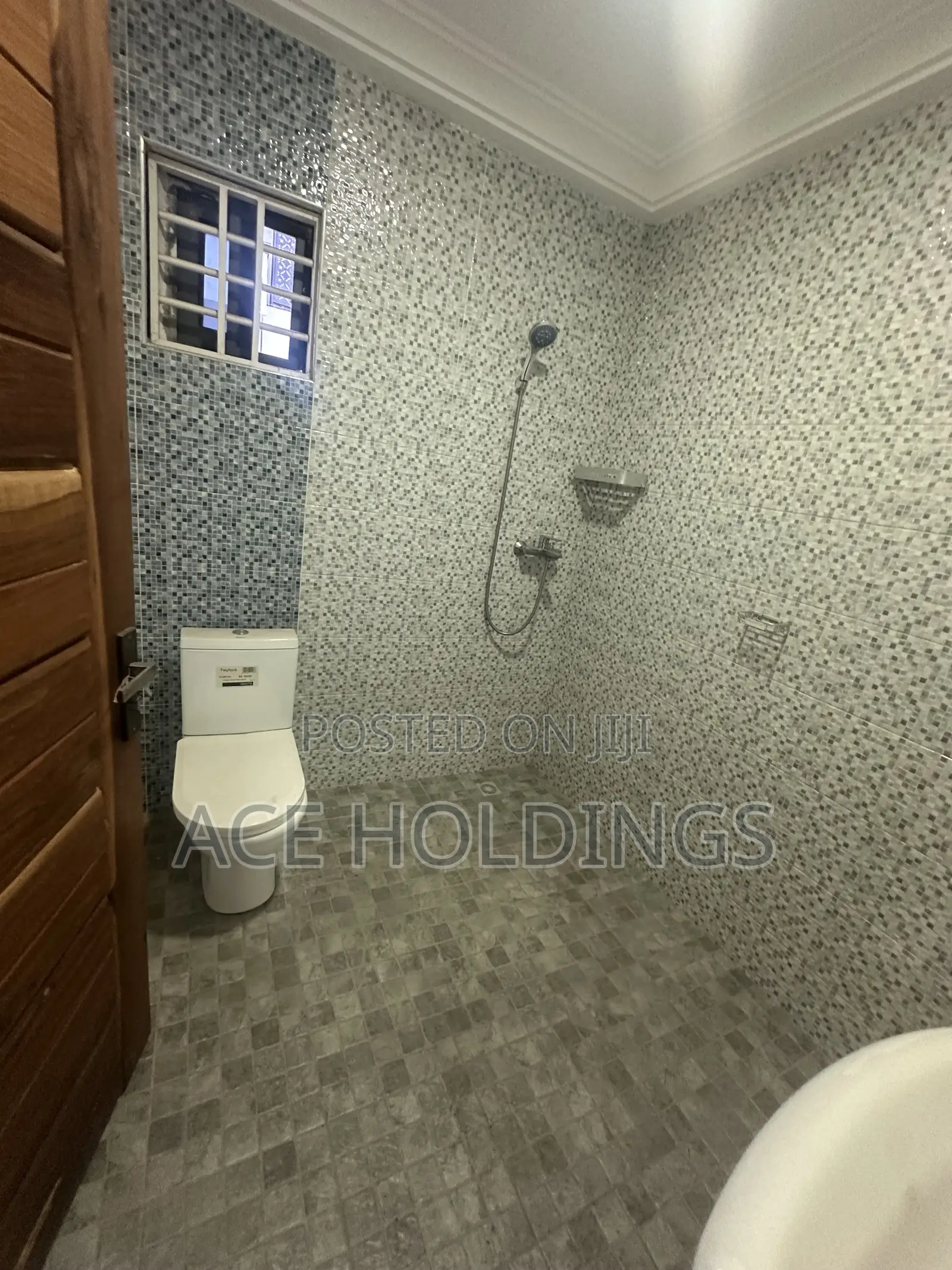 3bdrm House in Nmai Dzorn for rent