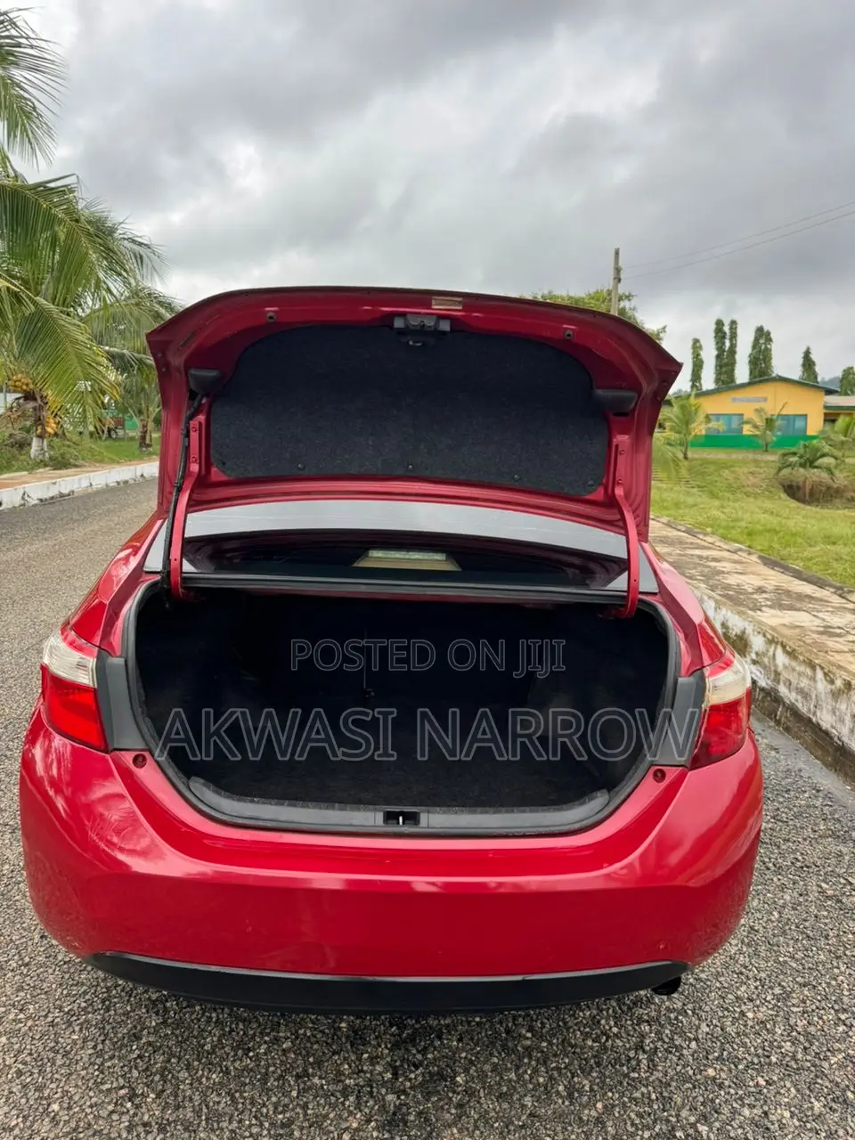 Toyota Corolla LE 4dr Sedan (1.8L 4cyl CVT) 2015 Red