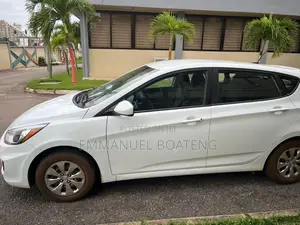 Hyundai Accent Sport Hatchback 2017 White