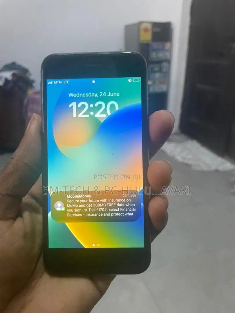 Apple iPhone 8 64 GB Black
