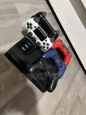 Sony Playstation 4