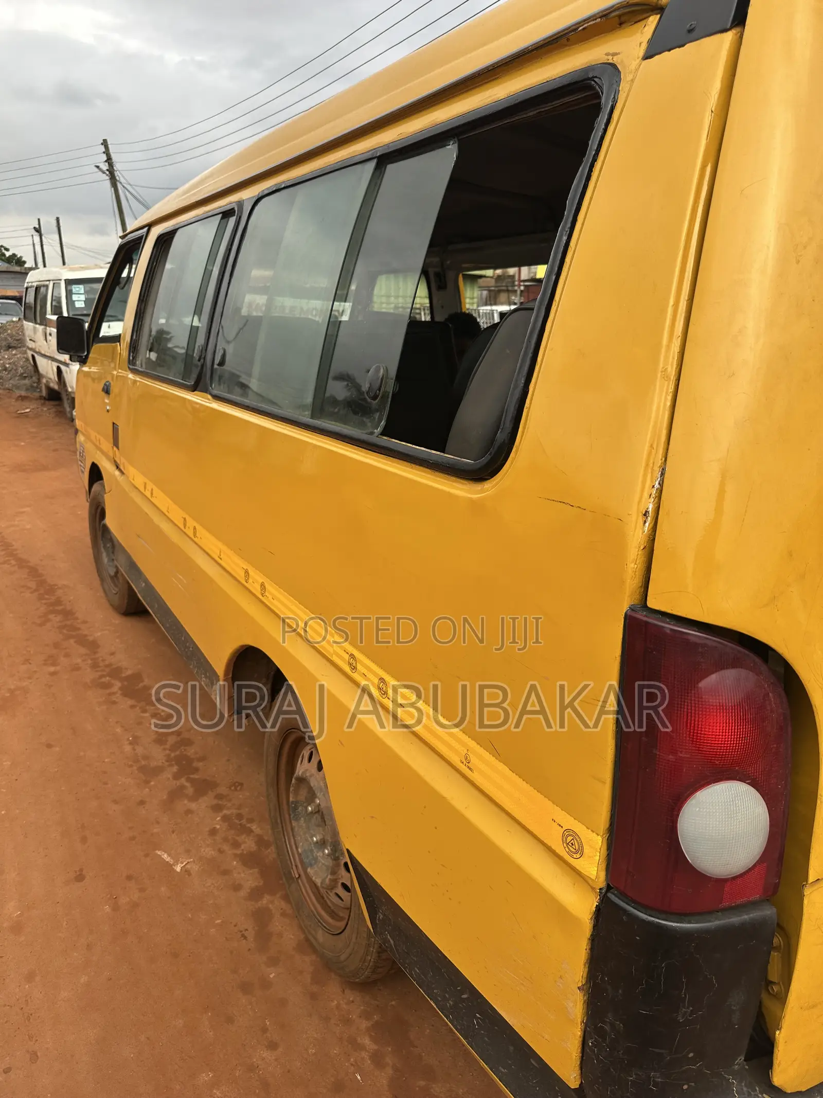 Hyundai H-100 1999 Yellow