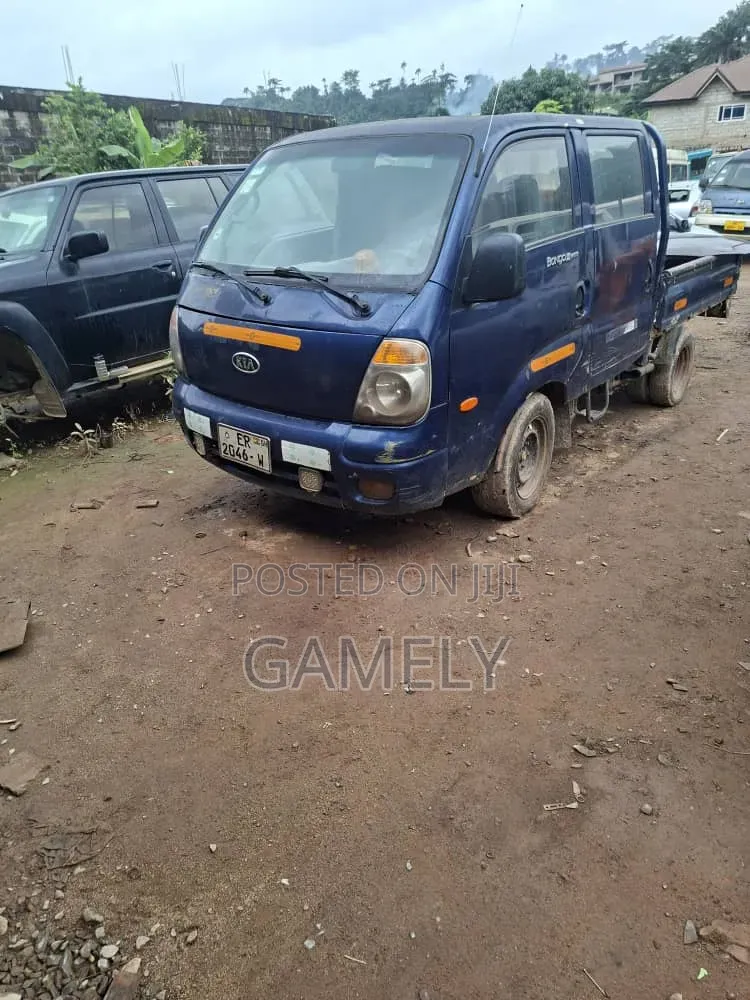 Kia Bongo 2005 Blue