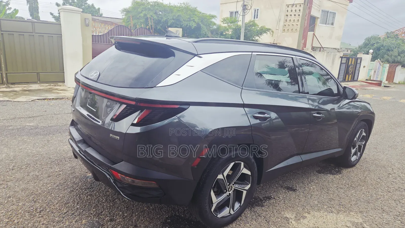 Hyundai Tucson Limited 2022 Gray