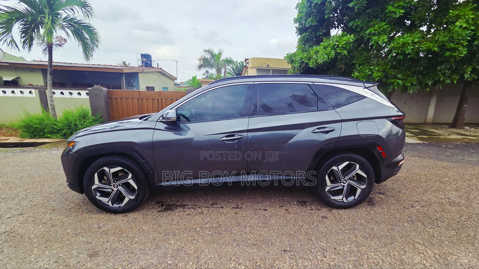 Hyundai Tucson Limited 2022 Gray