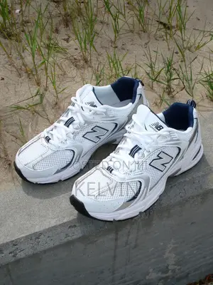 New Balance Sneaker