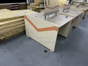 4 Seater Workstation (9k25)