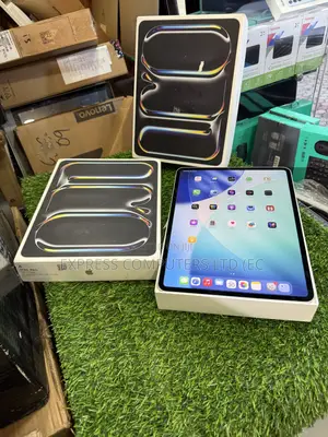 New Apple iPad Pro 13 (2024) 1 TB Silver