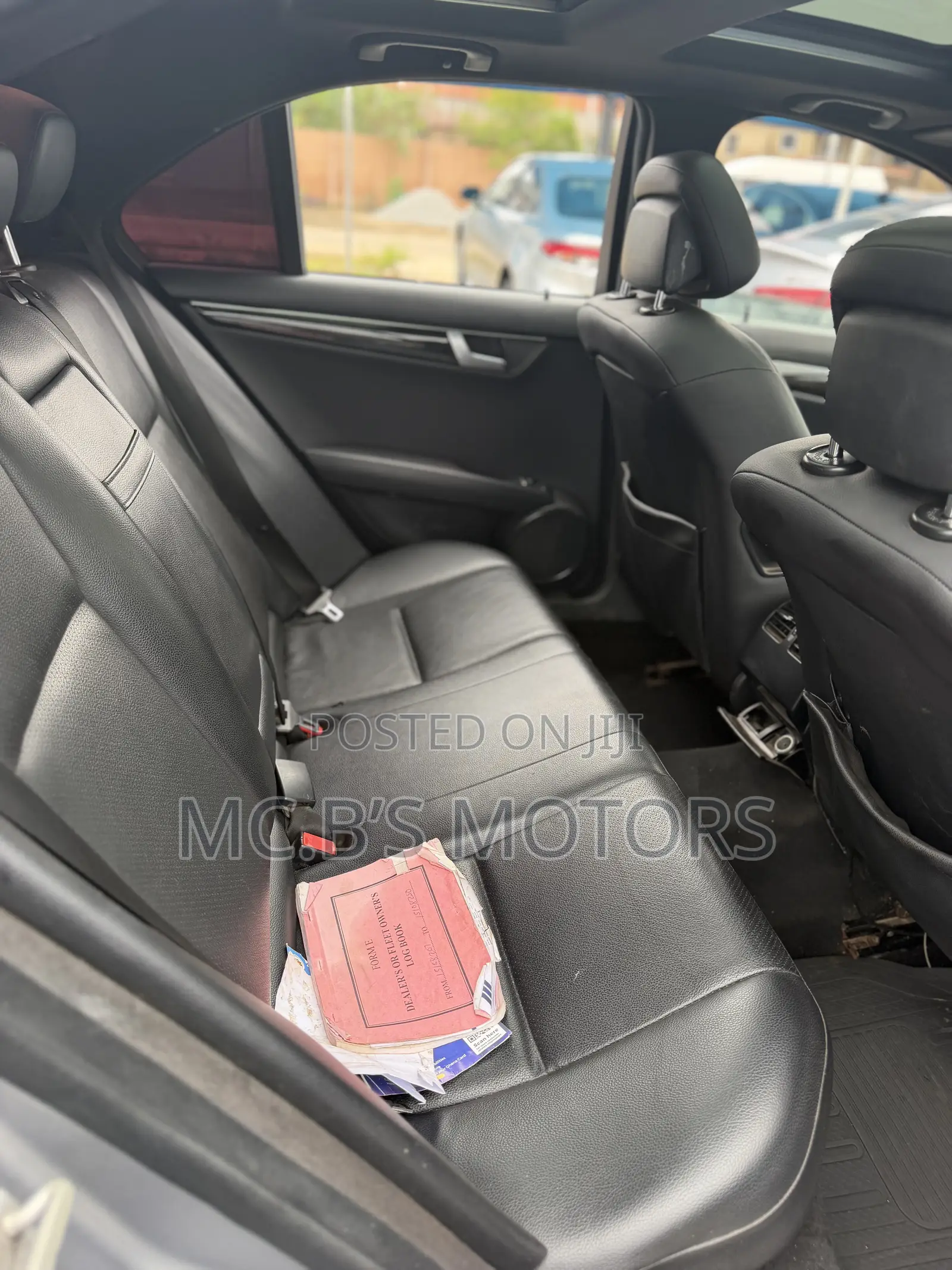 Mercedes-Benz C300 2015 Silver