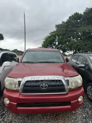 Toyota Tacoma 2007 Red