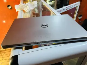 Laptop Dell Inspiron 15 12GB Intel Core i3 HDD+SSD 1T