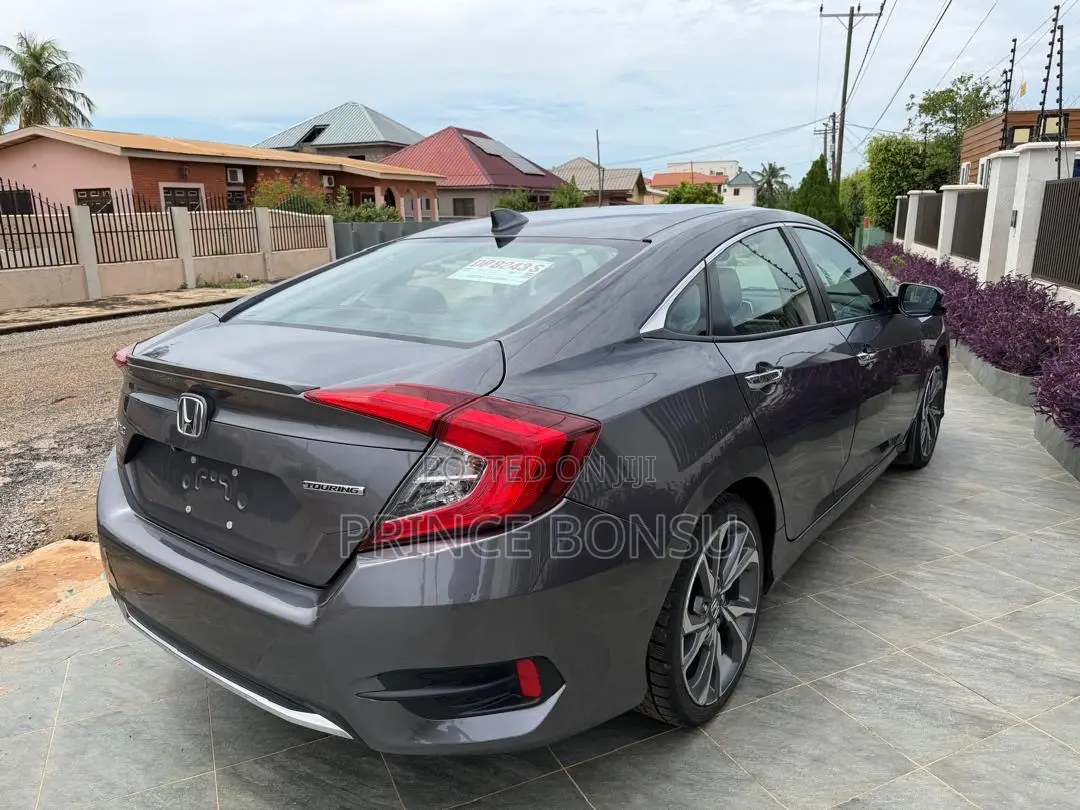 Honda Civic Touring Sedan 2019 Gray