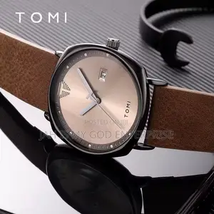 Tomi T044 Men's Minimalist Leather Casual Quartz Watch-Brown Black