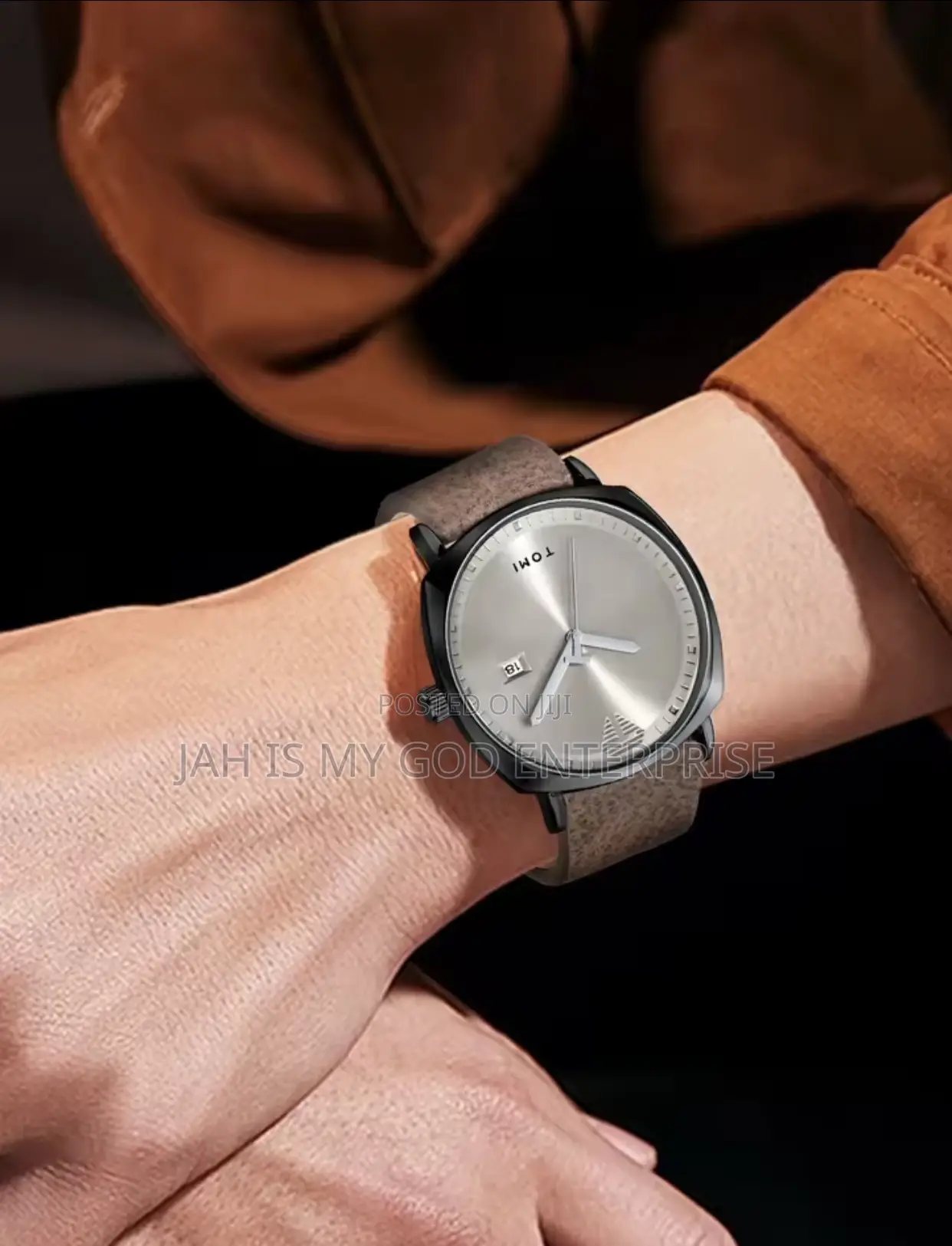 Tomi T044 Men's Minimalist Leather Casual Quartz Watch-Brown Black