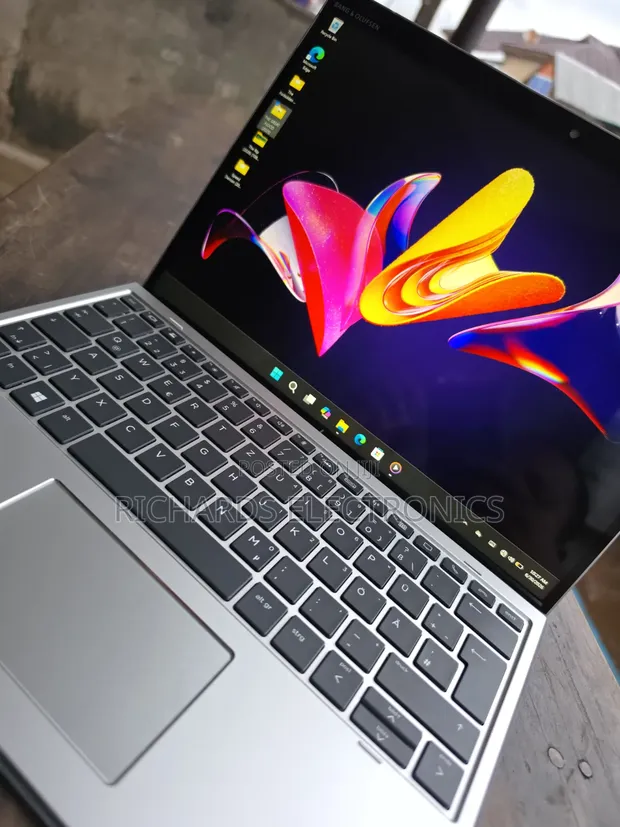 Laptop HP Elite x2 1013 G4 8GB Intel Core i5 SSD 256GB - Richards