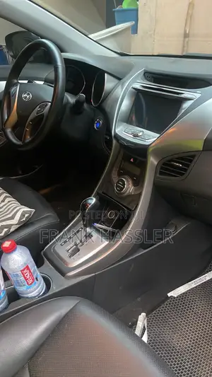 Hyundai Avante 2013 Silver