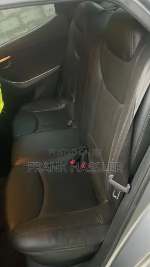 Hyundai Avante 2013 Silver