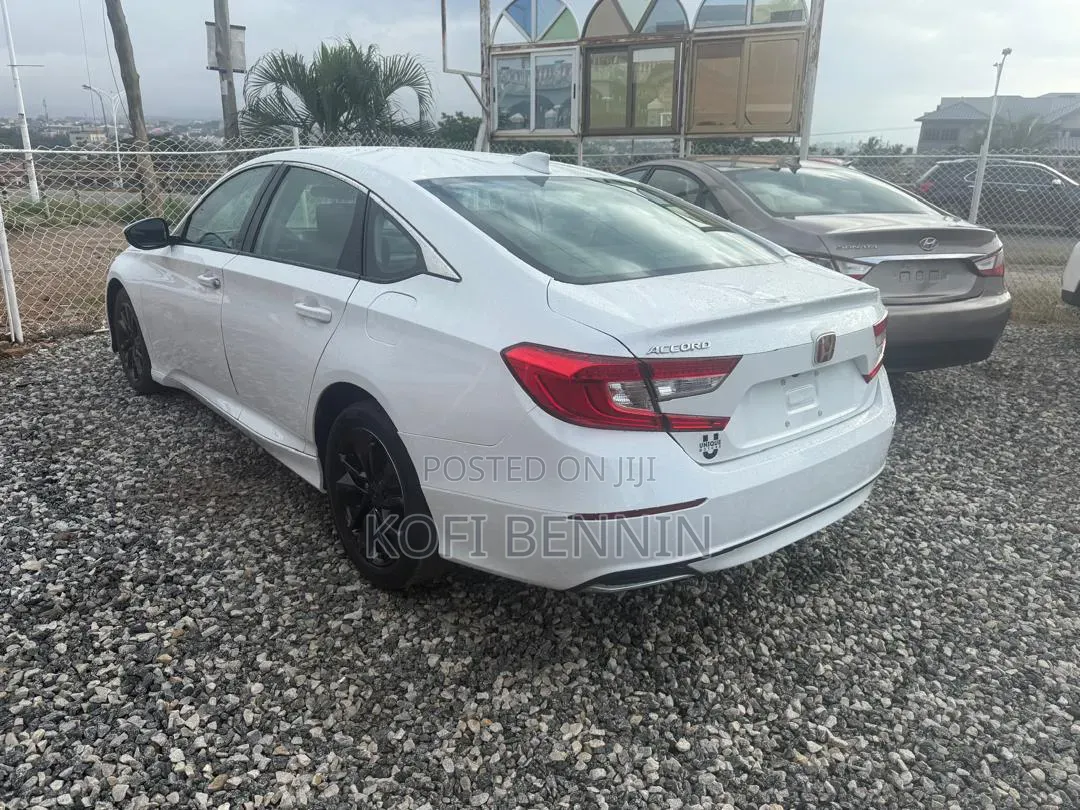 Honda Accord Sport (1.5L 4cyl Turbo 6M) 2019 White
