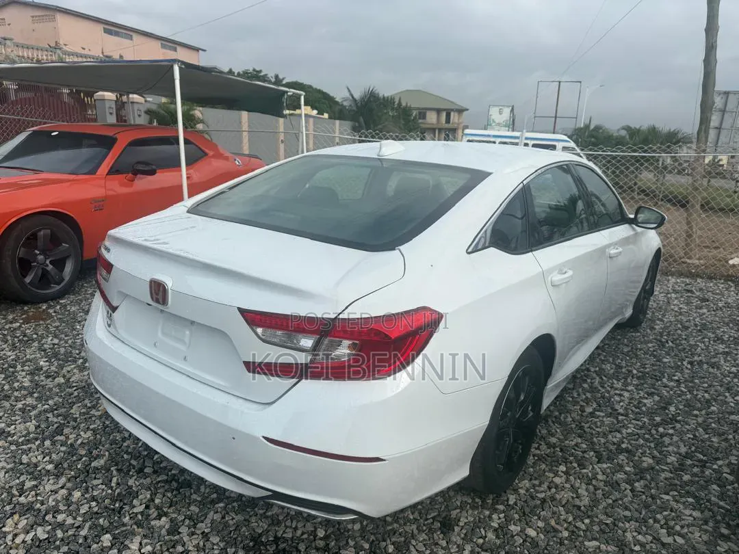 Honda Accord Sport (1.5L 4cyl Turbo 6M) 2019 White