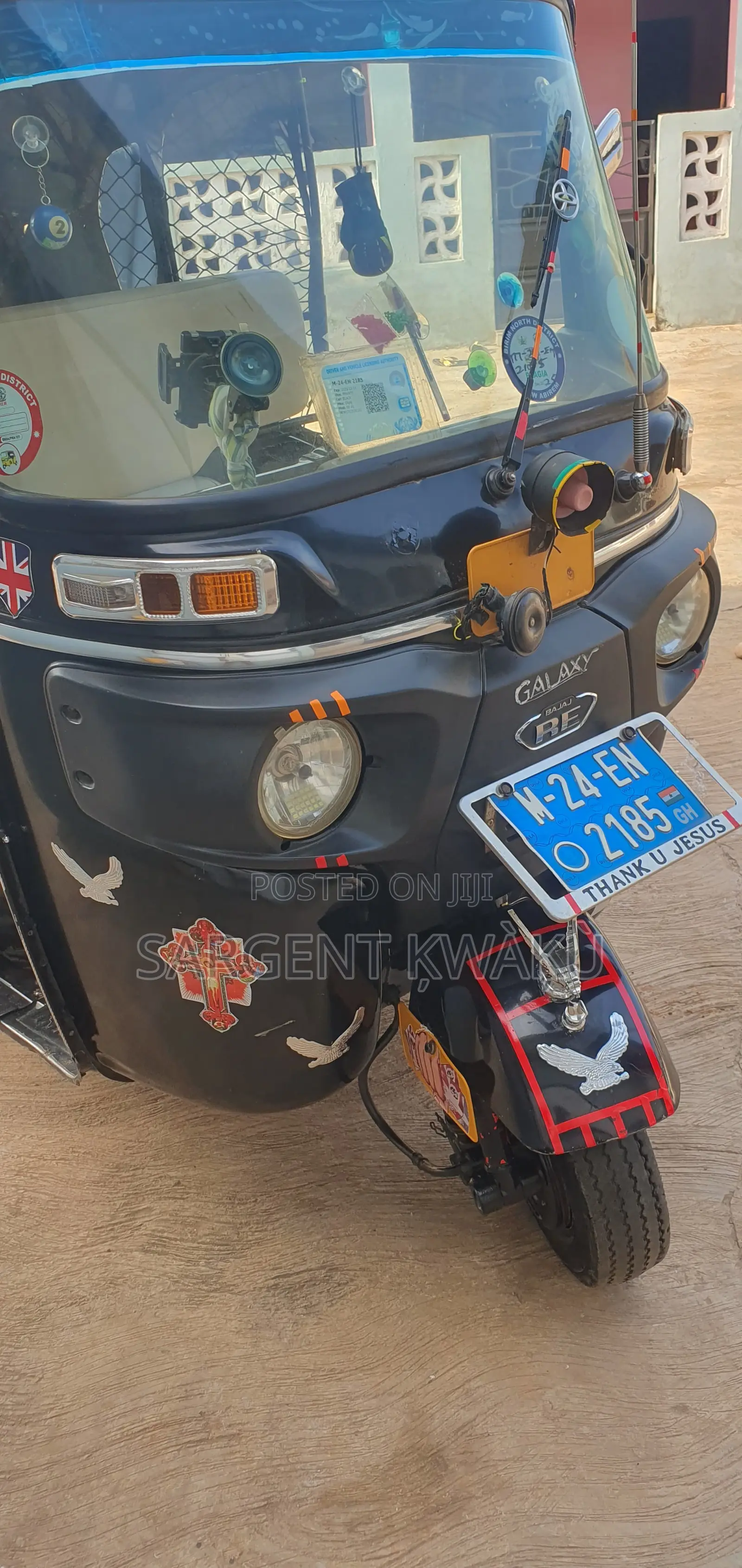 Bajaj RE 2024 Black