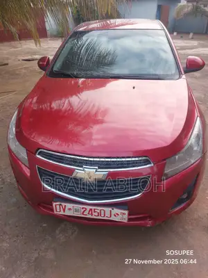 Chevrolet Cruze 2011 Red