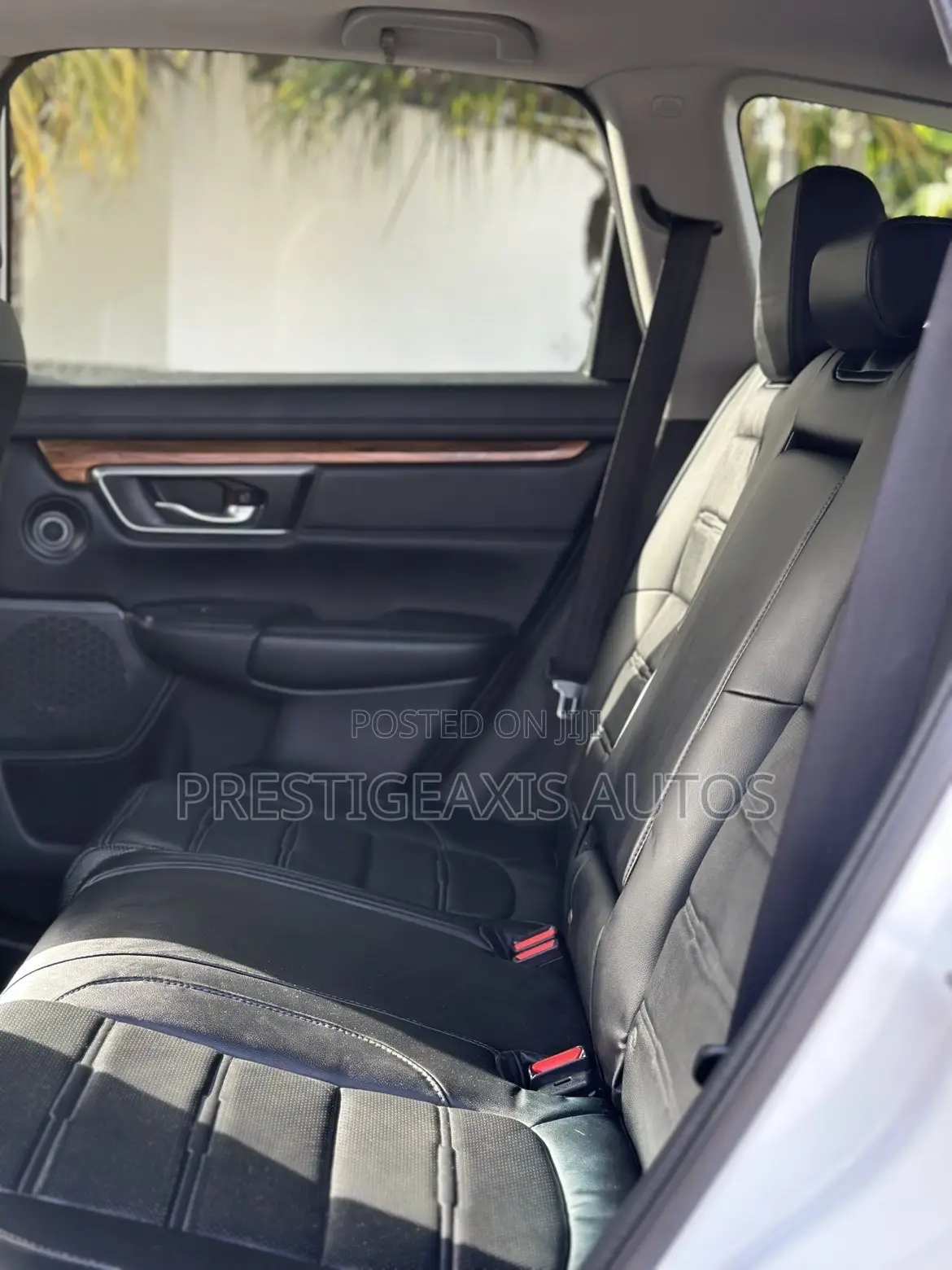 Honda CR-V Touring AWD 2018 White