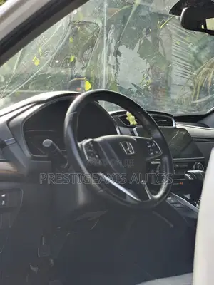 Honda CR-V Touring AWD 2018 White